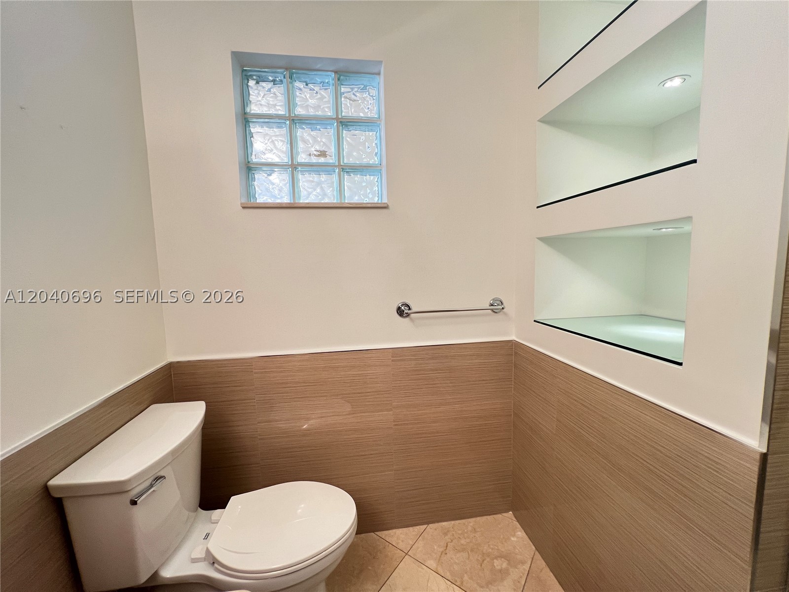 4324 NW 65th Ter, Coral Springs FL 33067
