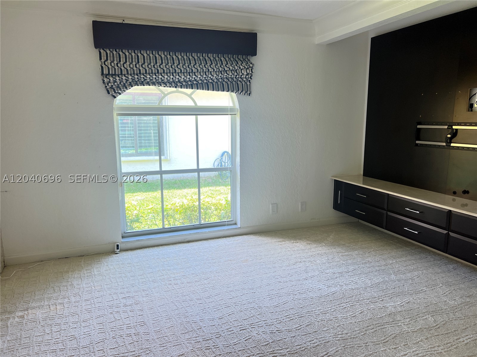 4324 NW 65th Ter, Coral Springs FL 33067