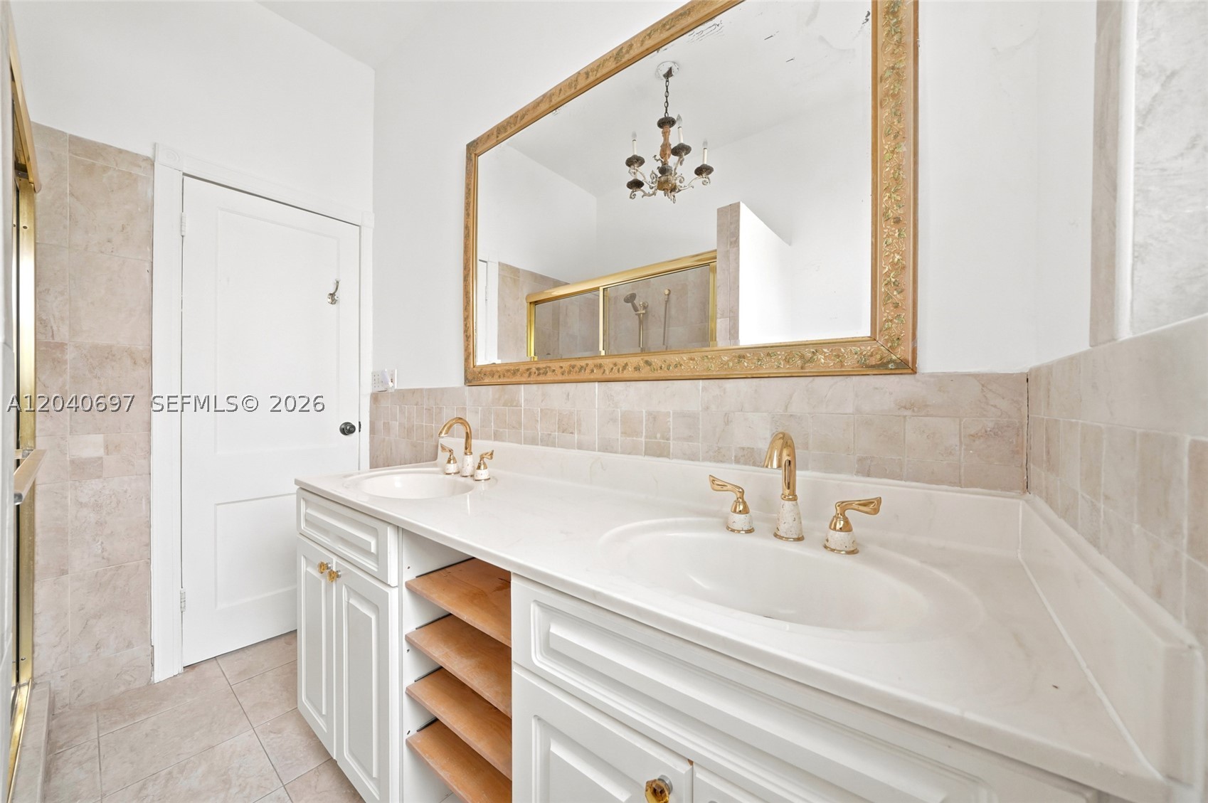 160 NE 44th St #1, Miami FL 33137