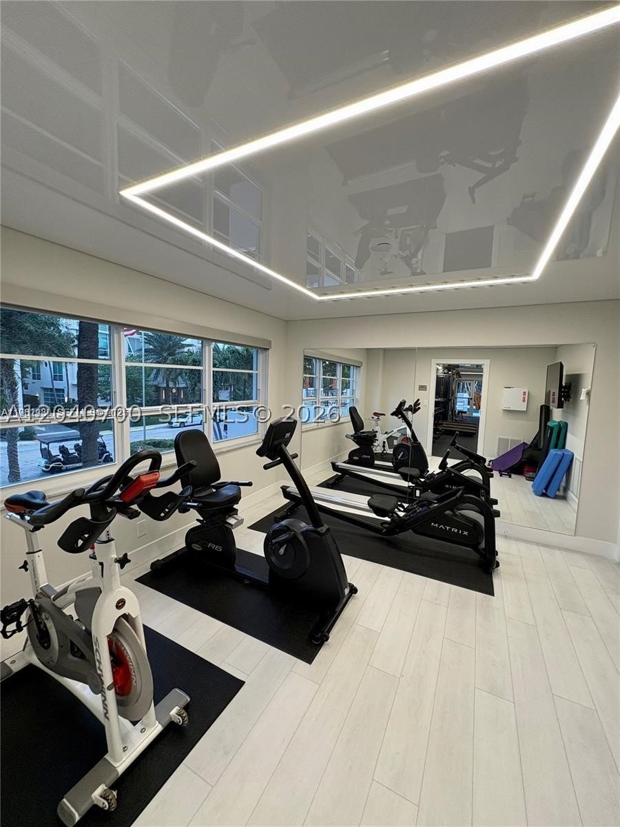 340 Sunset Dr #1211, Fort Lauderdale FL 33301