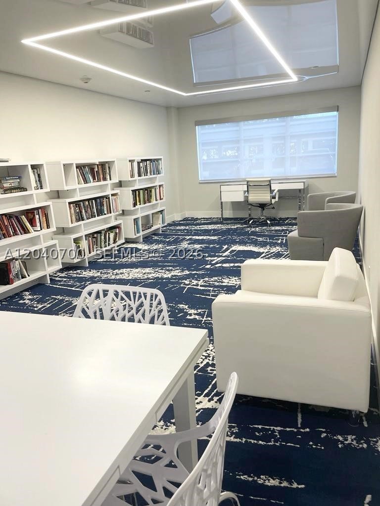 340 Sunset Dr #1211, Fort Lauderdale FL 33301
