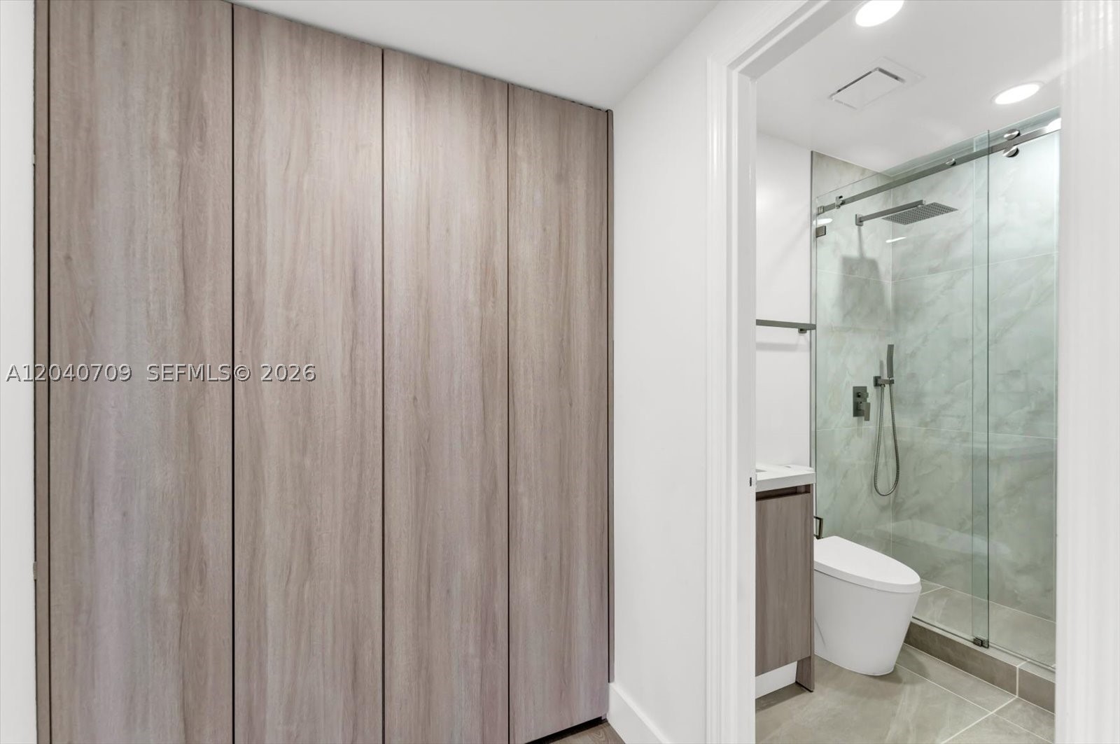 2451 Brickell Ave #14C, Miami FL 33129