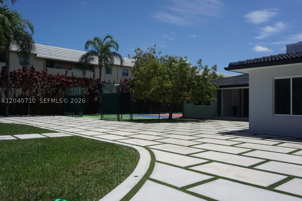 6940 SW 89th Ct, Miami FL 33173