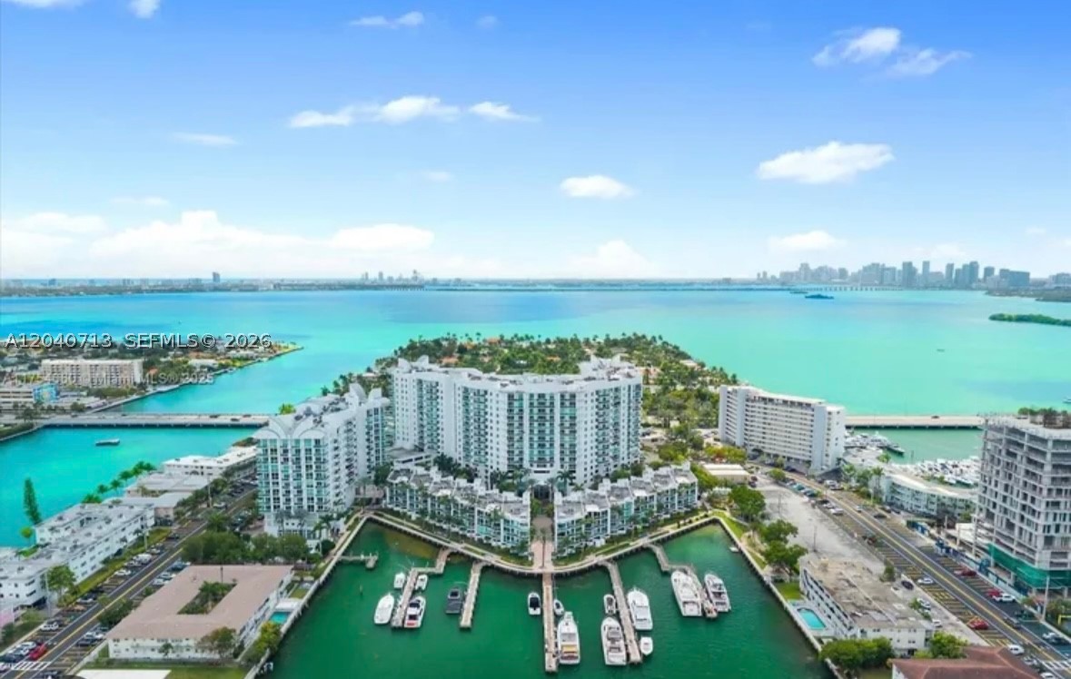 7900 Harbor Island Dr #1424, North Bay Village FL 33141