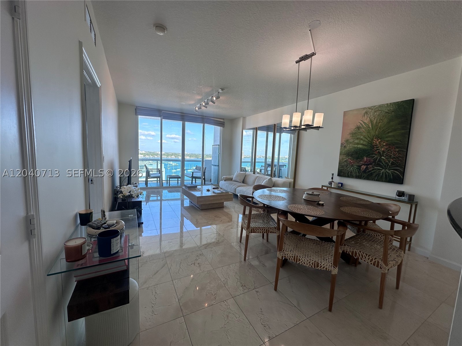 7900 Harbor Island Dr #1424, North Bay Village FL 33141