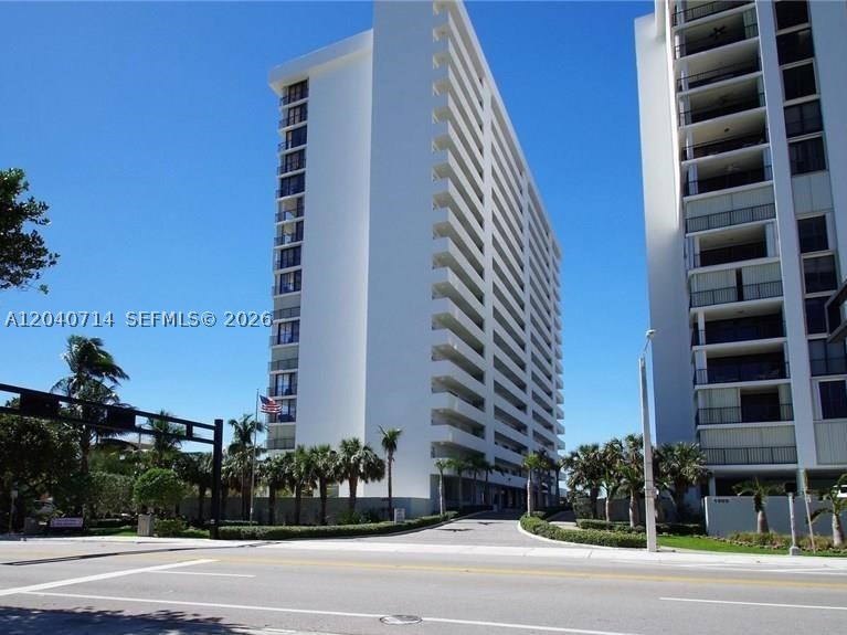 1901 N Ocean Blvd #7E, Fort Lauderdale FL 33305