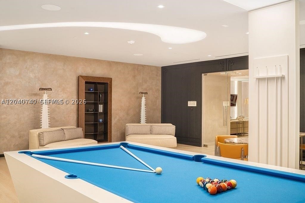 1000 Brickell Plz #4906, Miami FL 33131