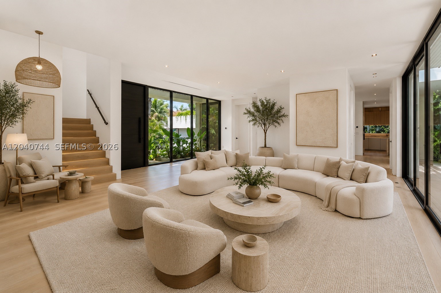 165 Hampton Ln, Key Biscayne FL 33149