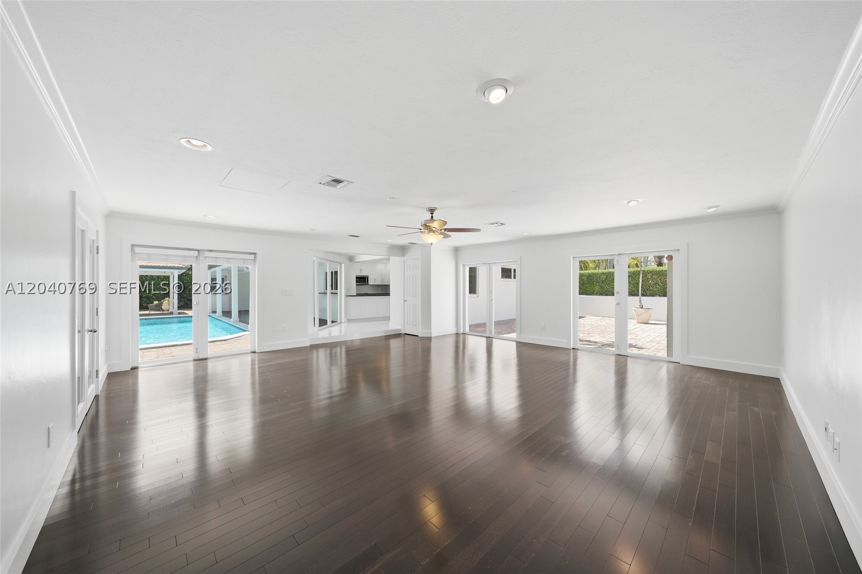 8240 SW 150 Dr, Palmetto Bay FL 33158