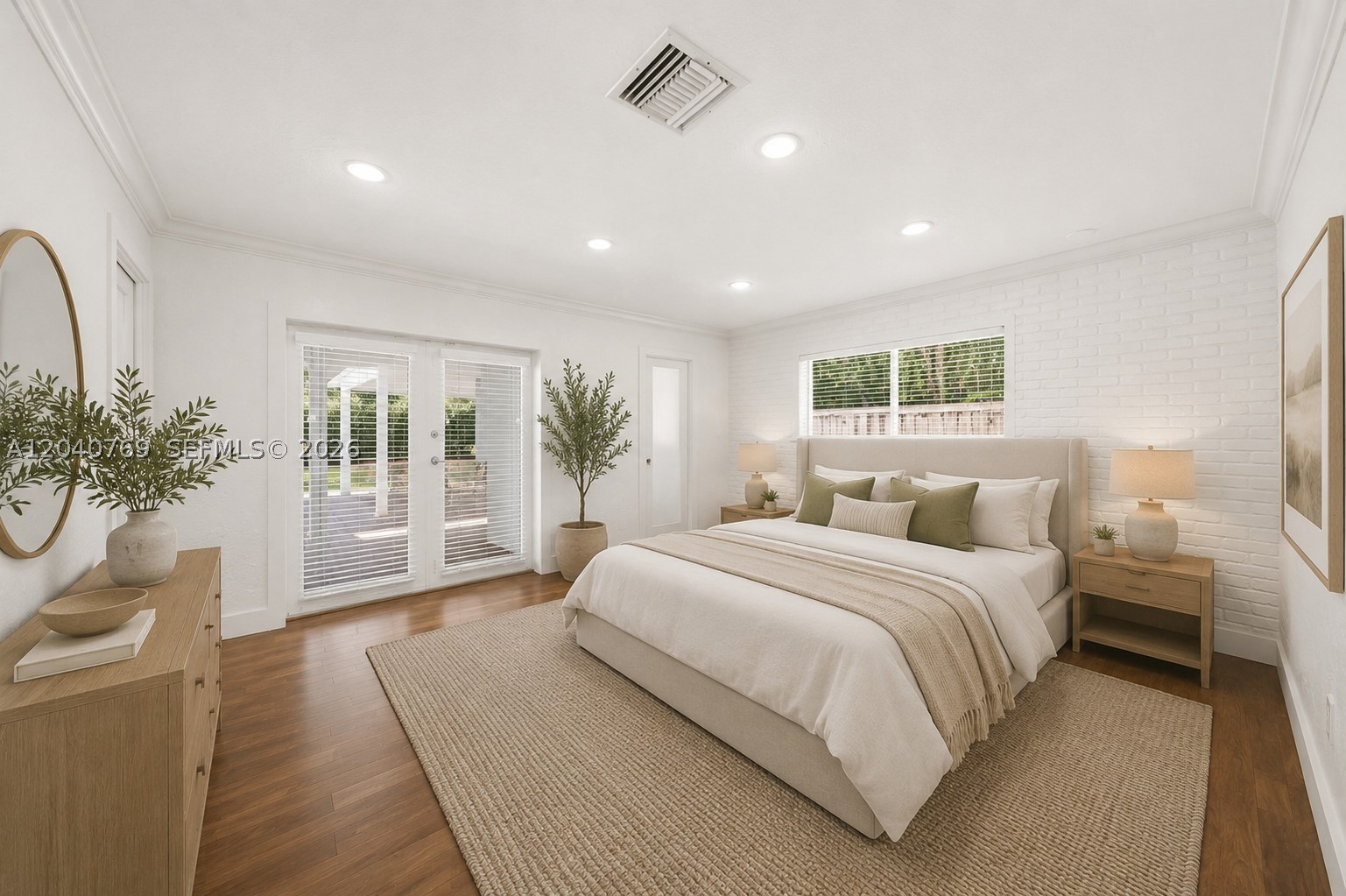 8240 SW 150 Dr, Palmetto Bay FL 33158