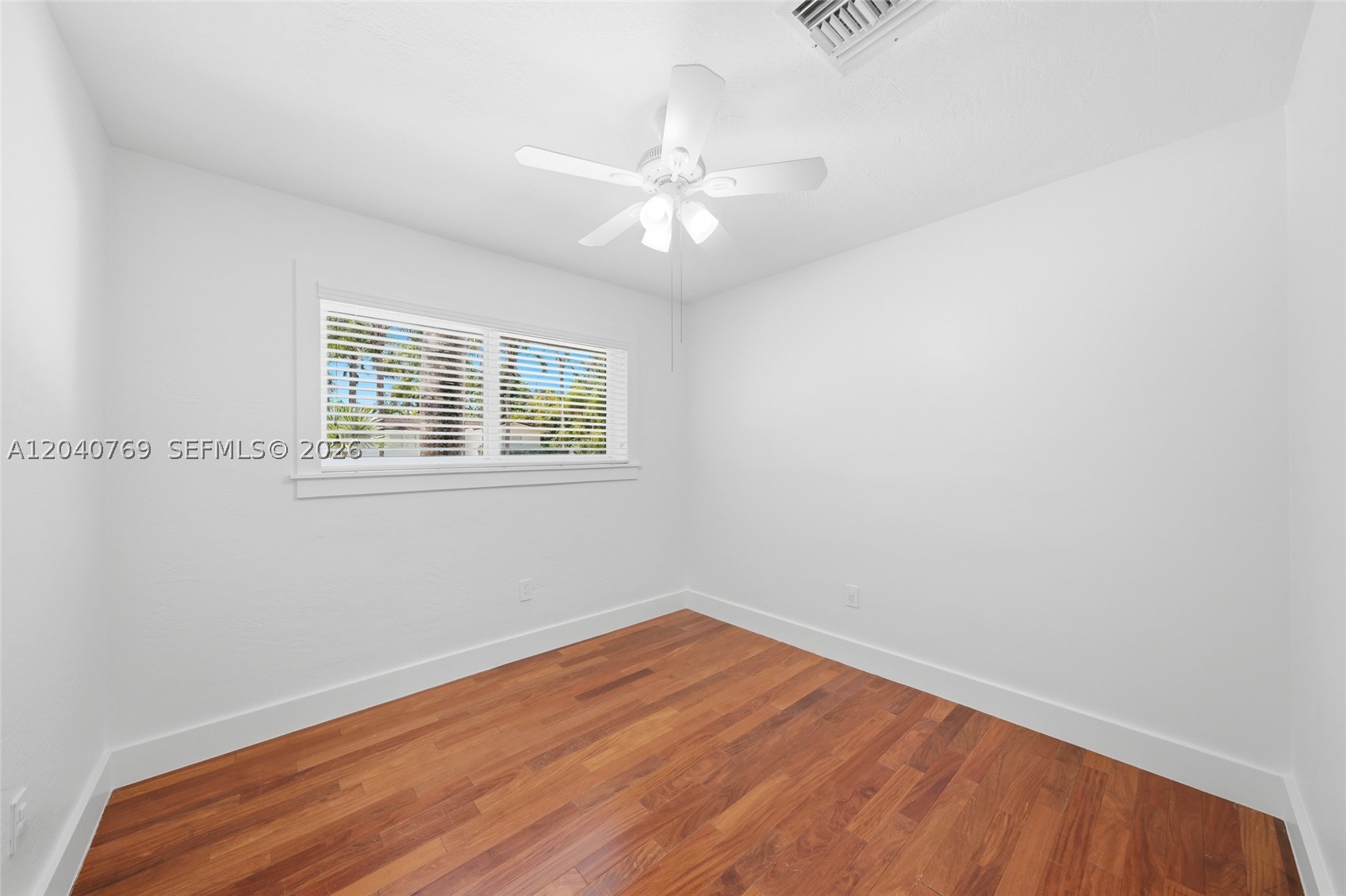 8240 SW 150 Dr, Palmetto Bay FL 33158