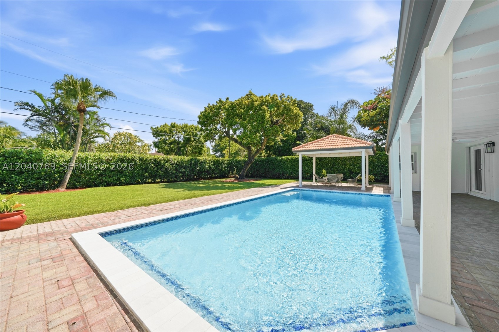 8240 SW 150 Dr, Palmetto Bay FL 33158