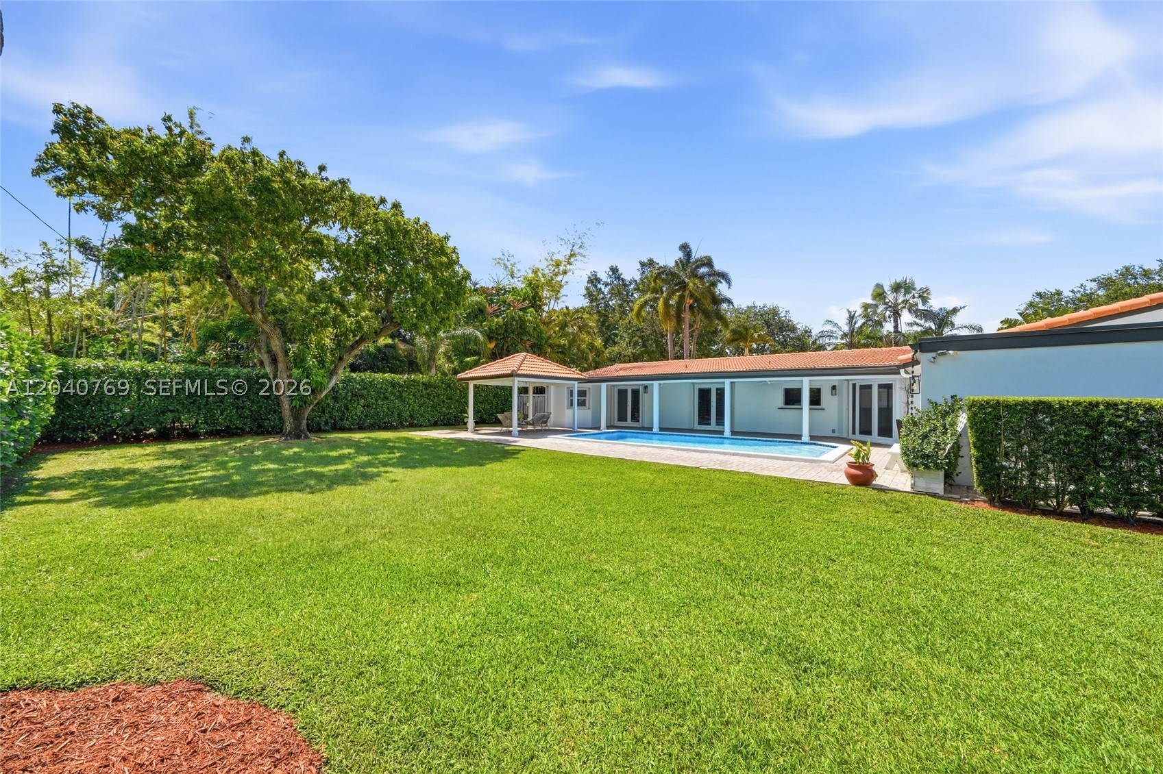 8240 SW 150 Dr, Palmetto Bay FL 33158
