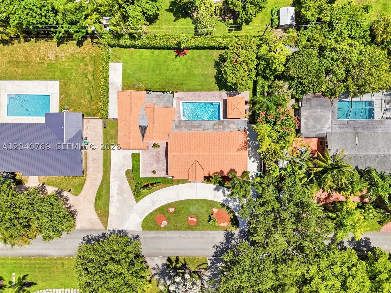 8240 SW 150 Dr, Palmetto Bay FL 33158