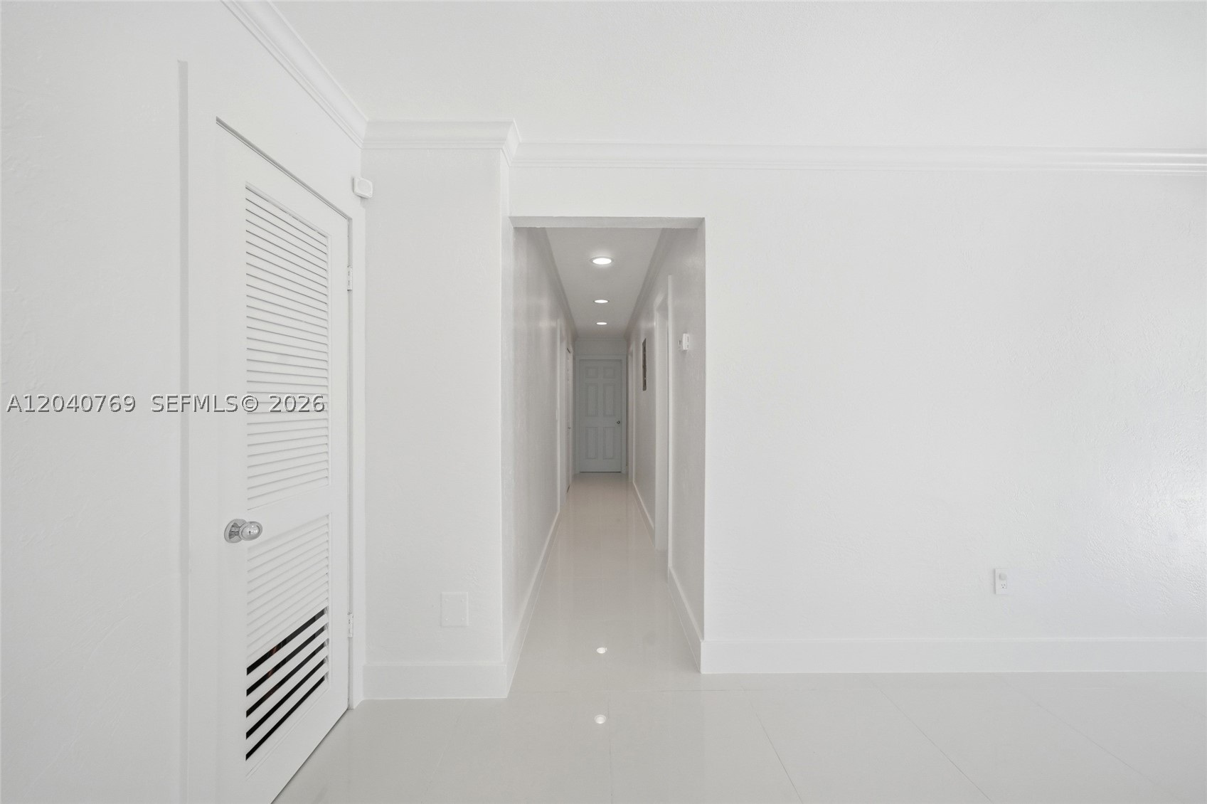 8240 SW 150 Dr, Palmetto Bay FL 33158