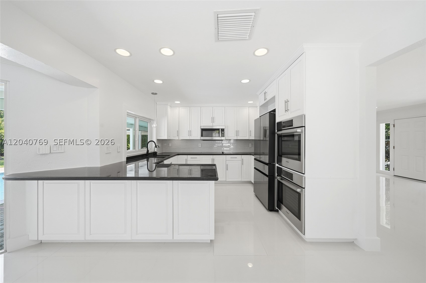 8240 SW 150 Dr, Palmetto Bay FL 33158