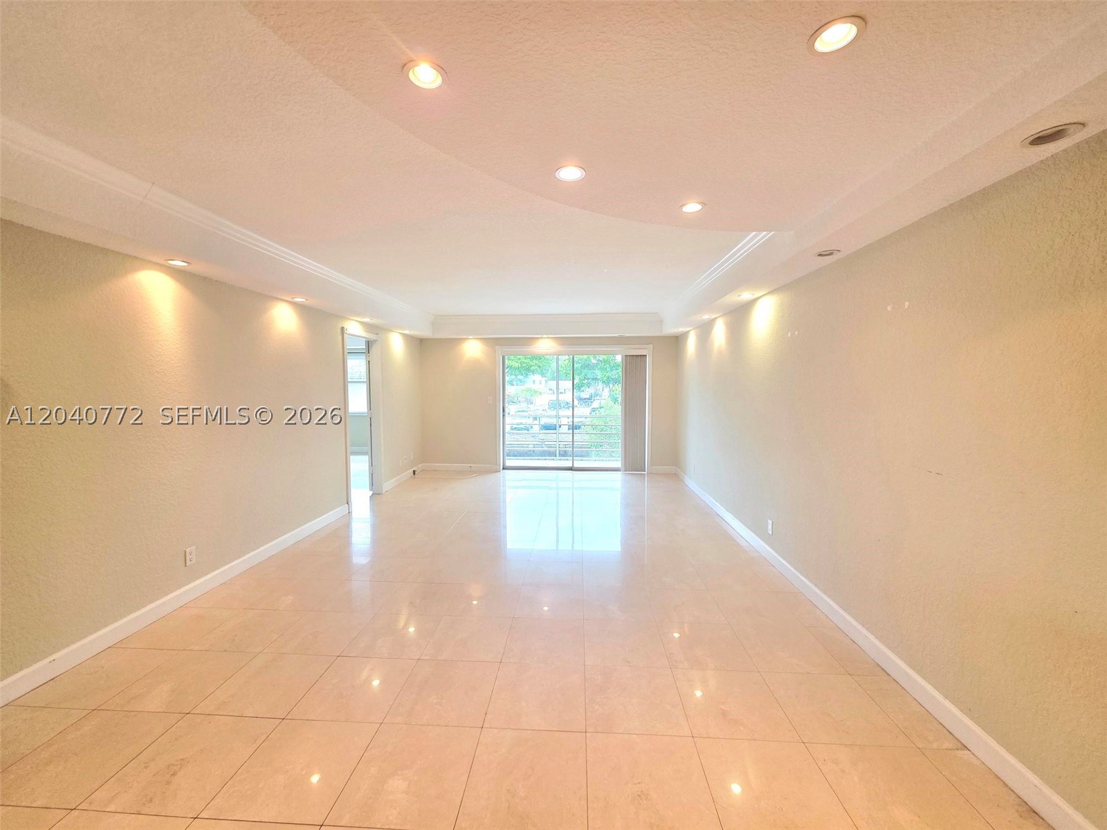 1400 NE 57th Ct #202, Fort Lauderdale FL 33334