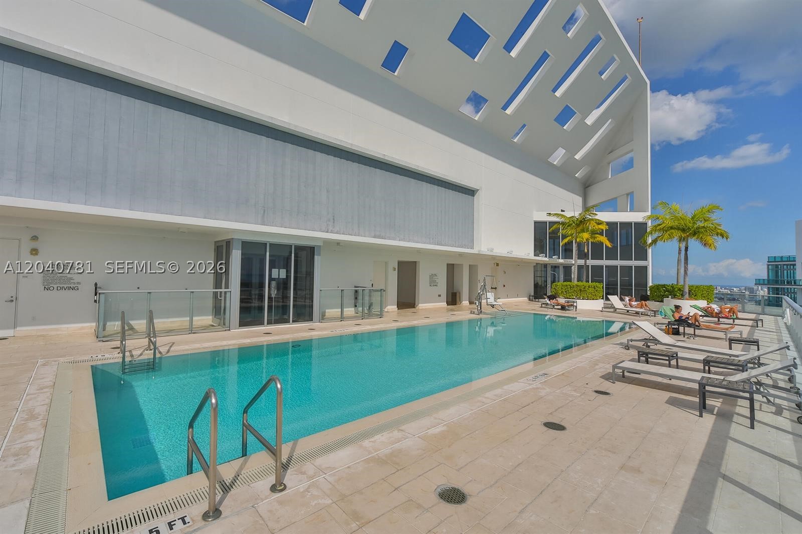 1300 Brickell Bay Dr #2106, Miami FL 33131