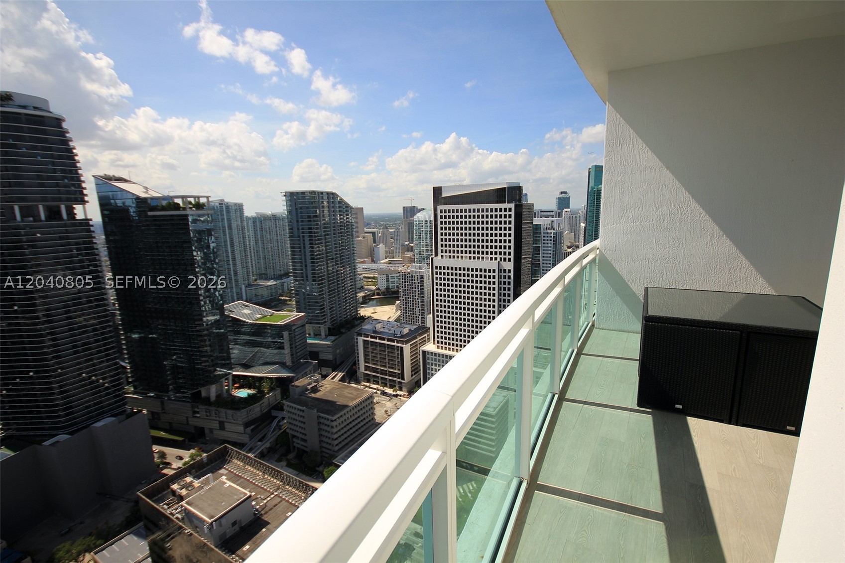 950 Brickell Bay Dr #4701, Miami FL 33131