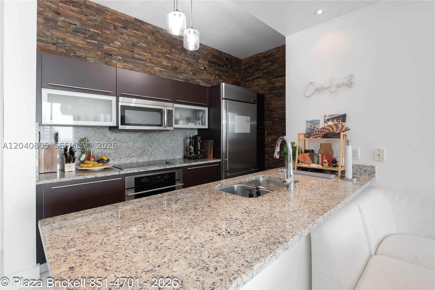 950 Brickell Bay Dr #4701, Miami FL 33131