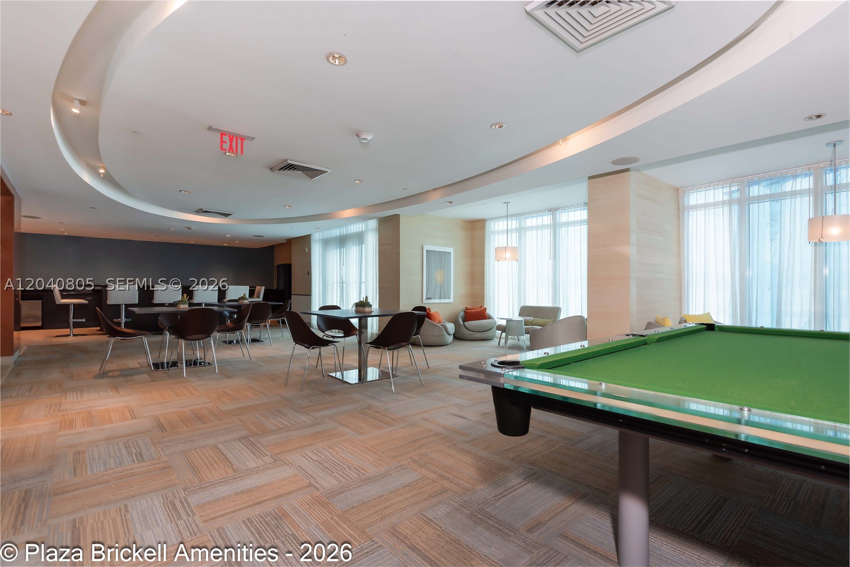 950 Brickell Bay Dr #4701, Miami FL 33131