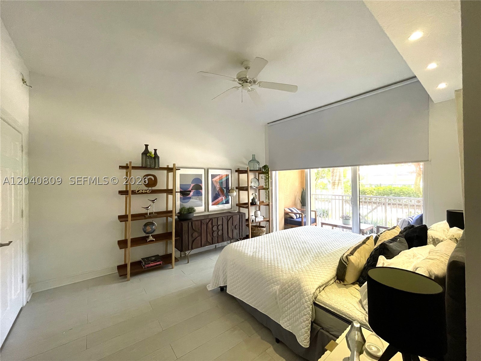 3001 NE 185th St #123, Aventura FL 33180