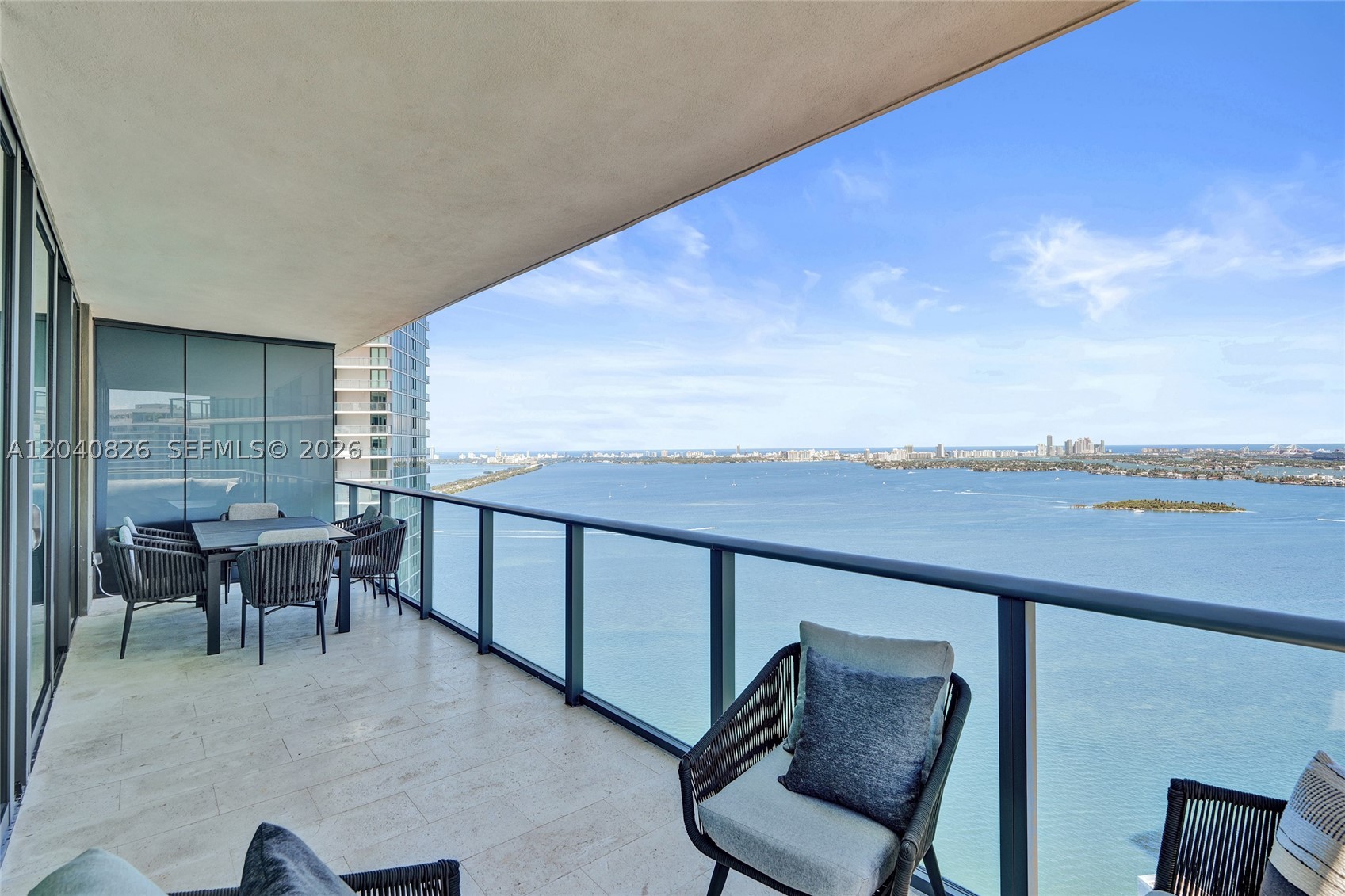 650 NE 32nd St #3901, Miami FL 33137