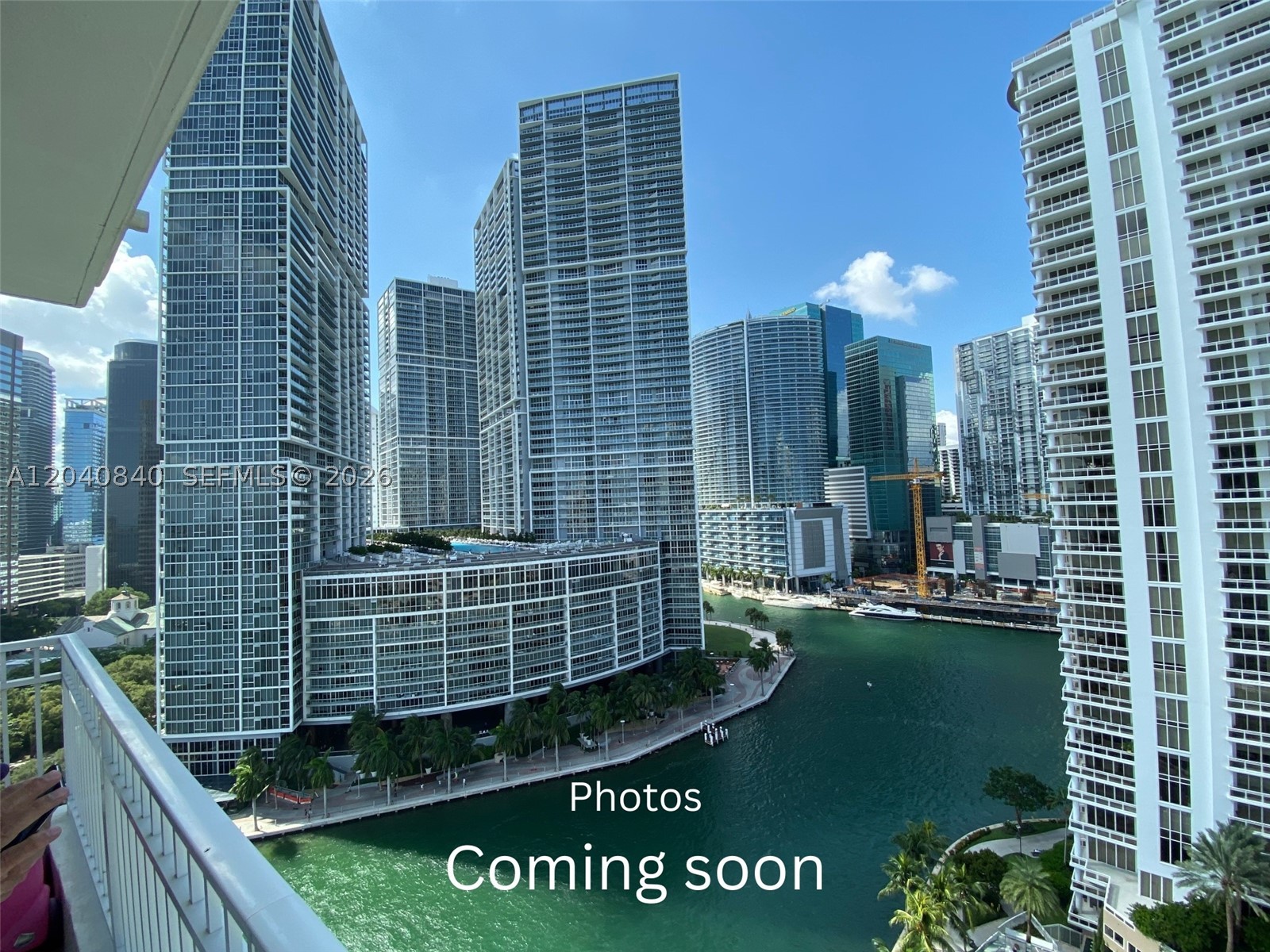 801 Brickell Key Blvd #1704, Miami FL 33131