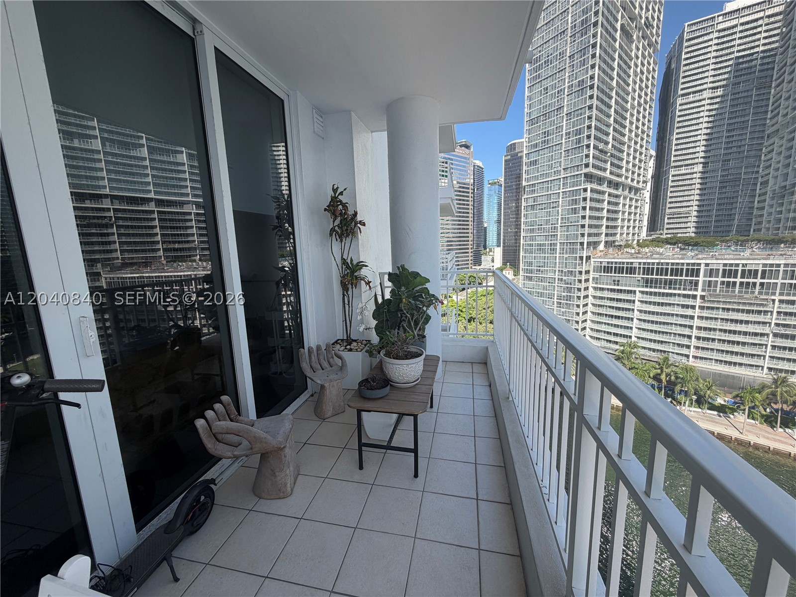 801 Brickell Key Blvd #1704, Miami FL 33131