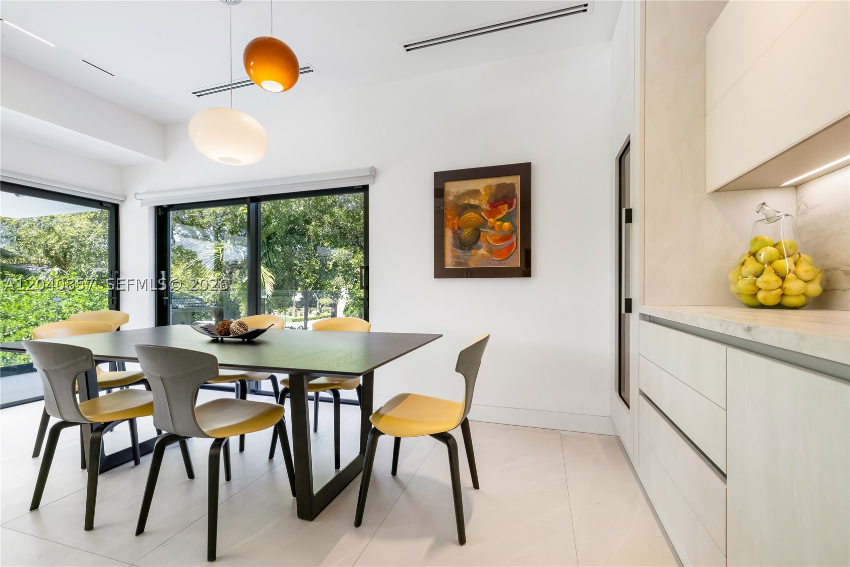 7180 E Lago Dr, Coral Gables FL 33143