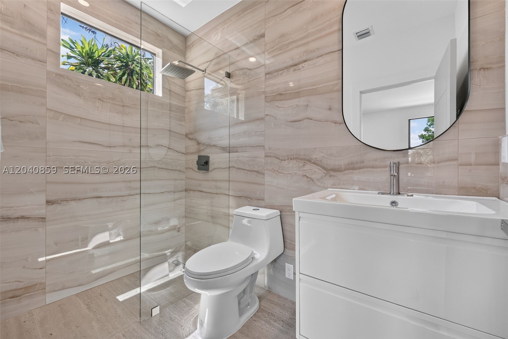 2240 SW 13th St, Miami FL 33145