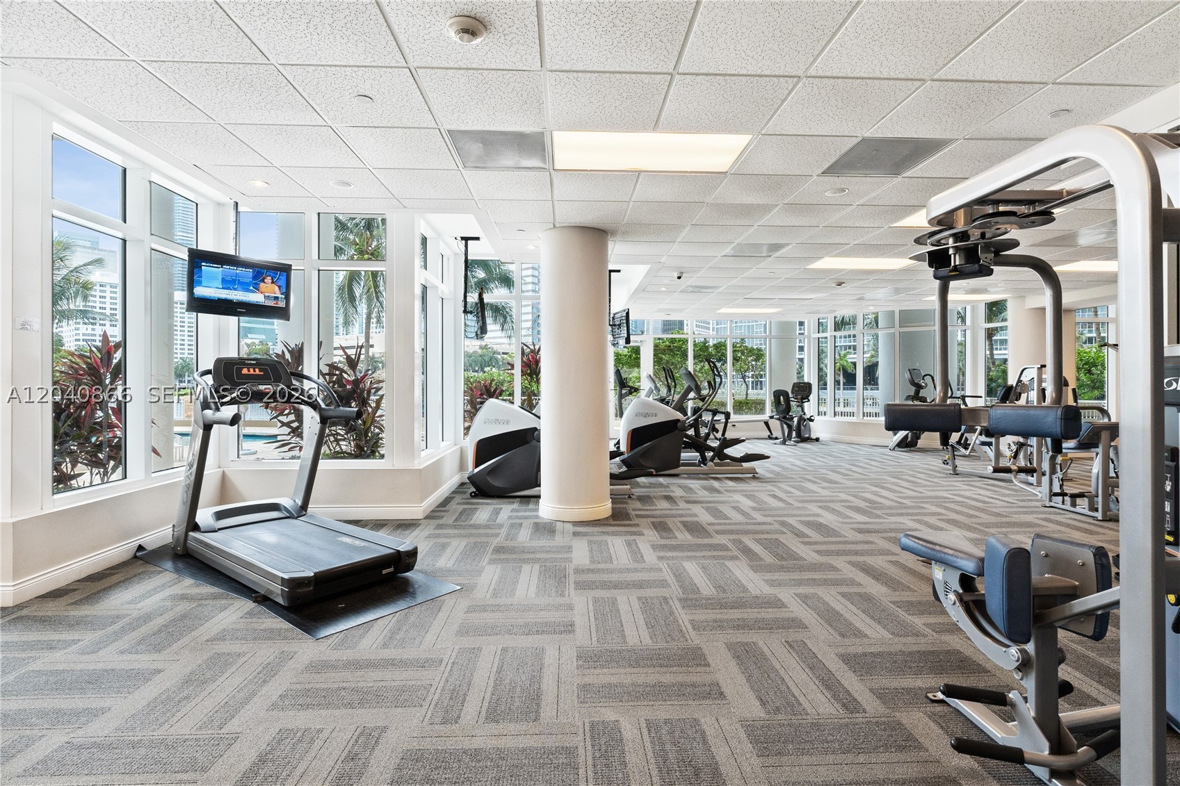 801 Brickell Key Blvd #707, Miami FL 33131