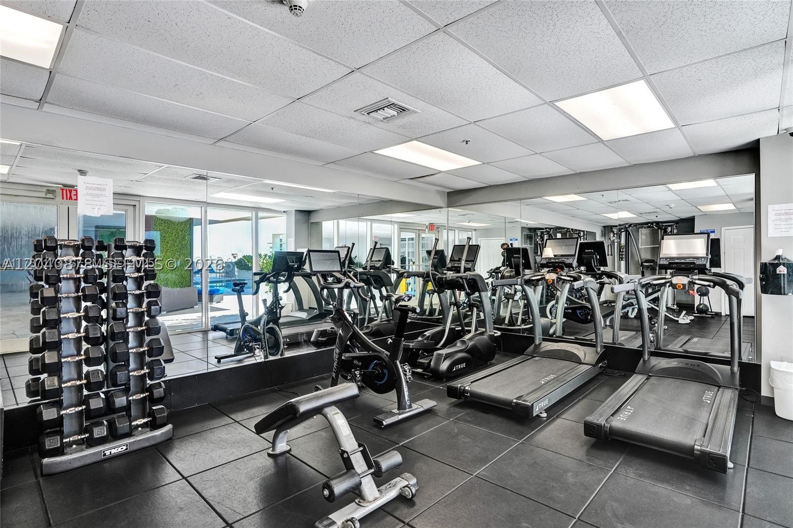 170 SE 14th St #2707, Miami FL 33131