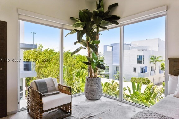 101 N Shore Dr #101, Miami Beach FL 33141