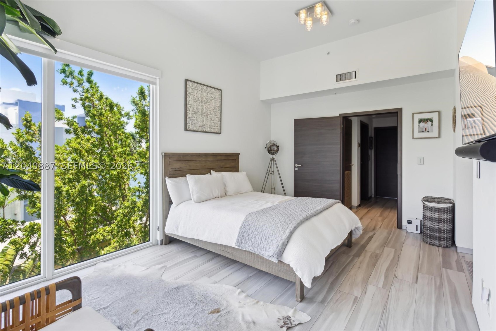 101 N Shore Dr #101, Miami Beach FL 33141