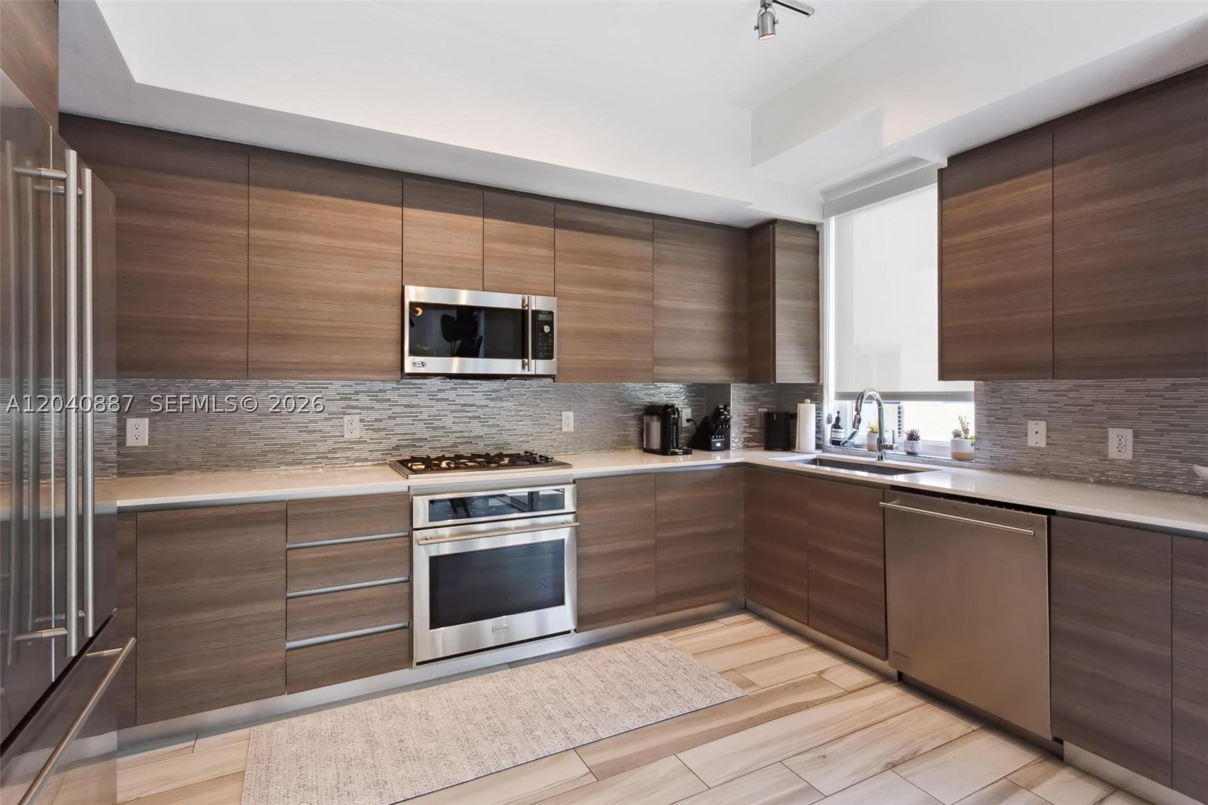 101 N Shore Dr #101, Miami Beach FL 33141