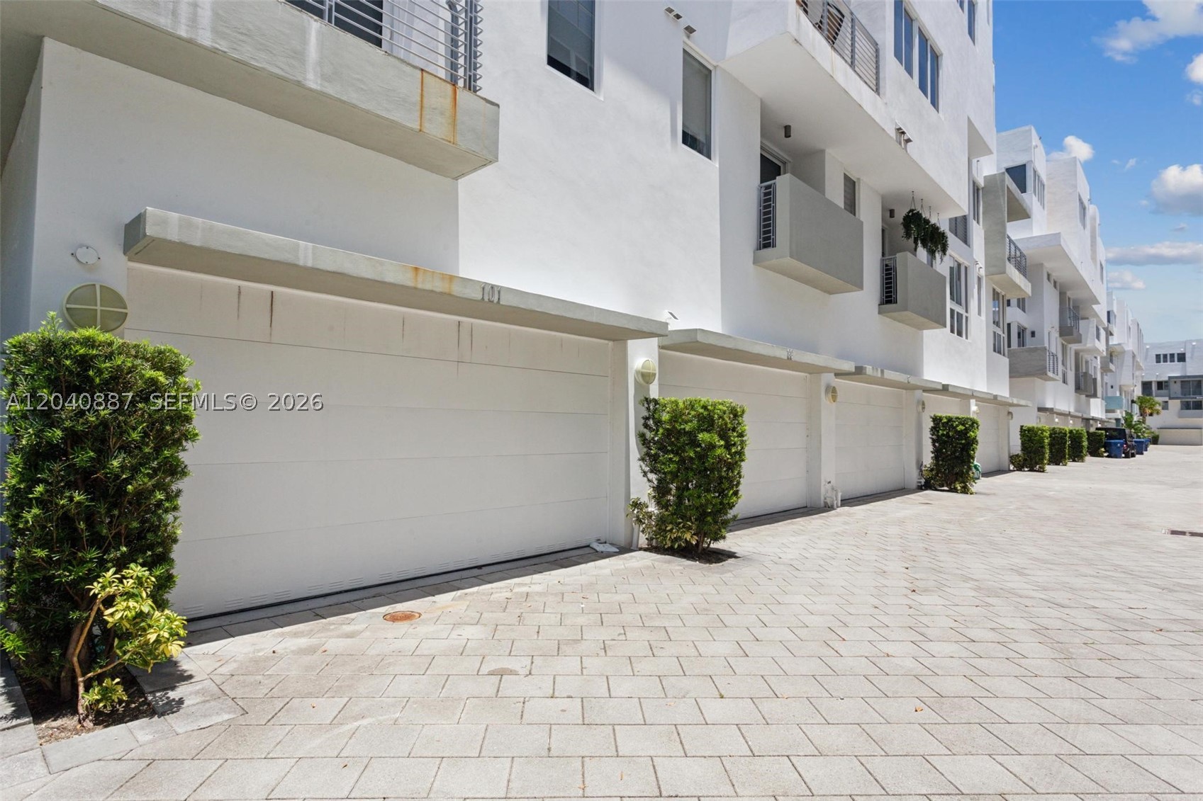 101 N Shore Dr #101, Miami Beach FL 33141