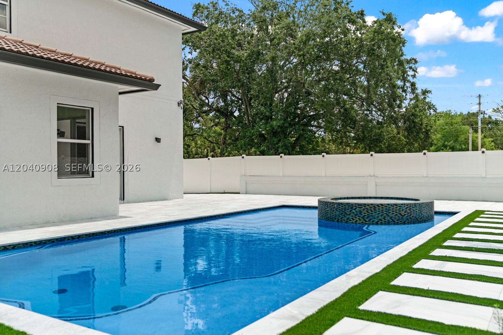 3040 SW 44th Ct, Dania Beach FL 33312