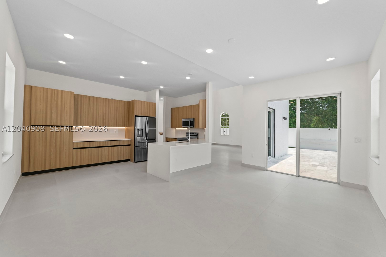 3040 SW 44th Ct, Dania Beach FL 33312