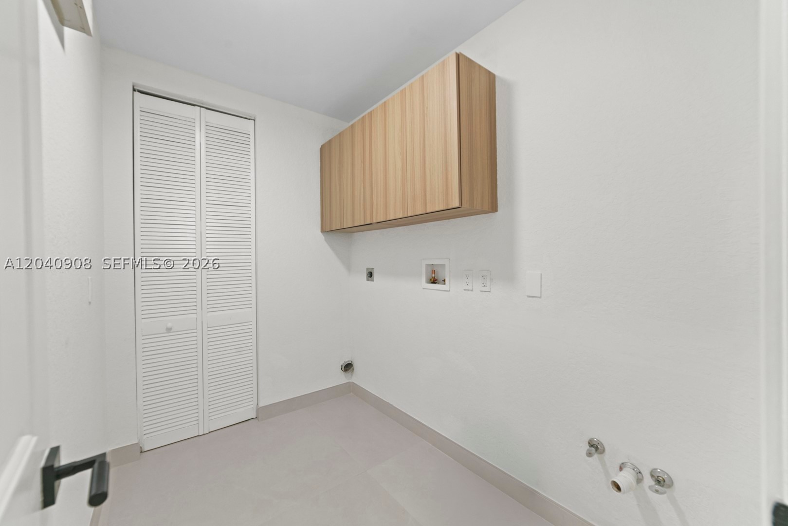 3040 SW 44th Ct, Dania Beach FL 33312
