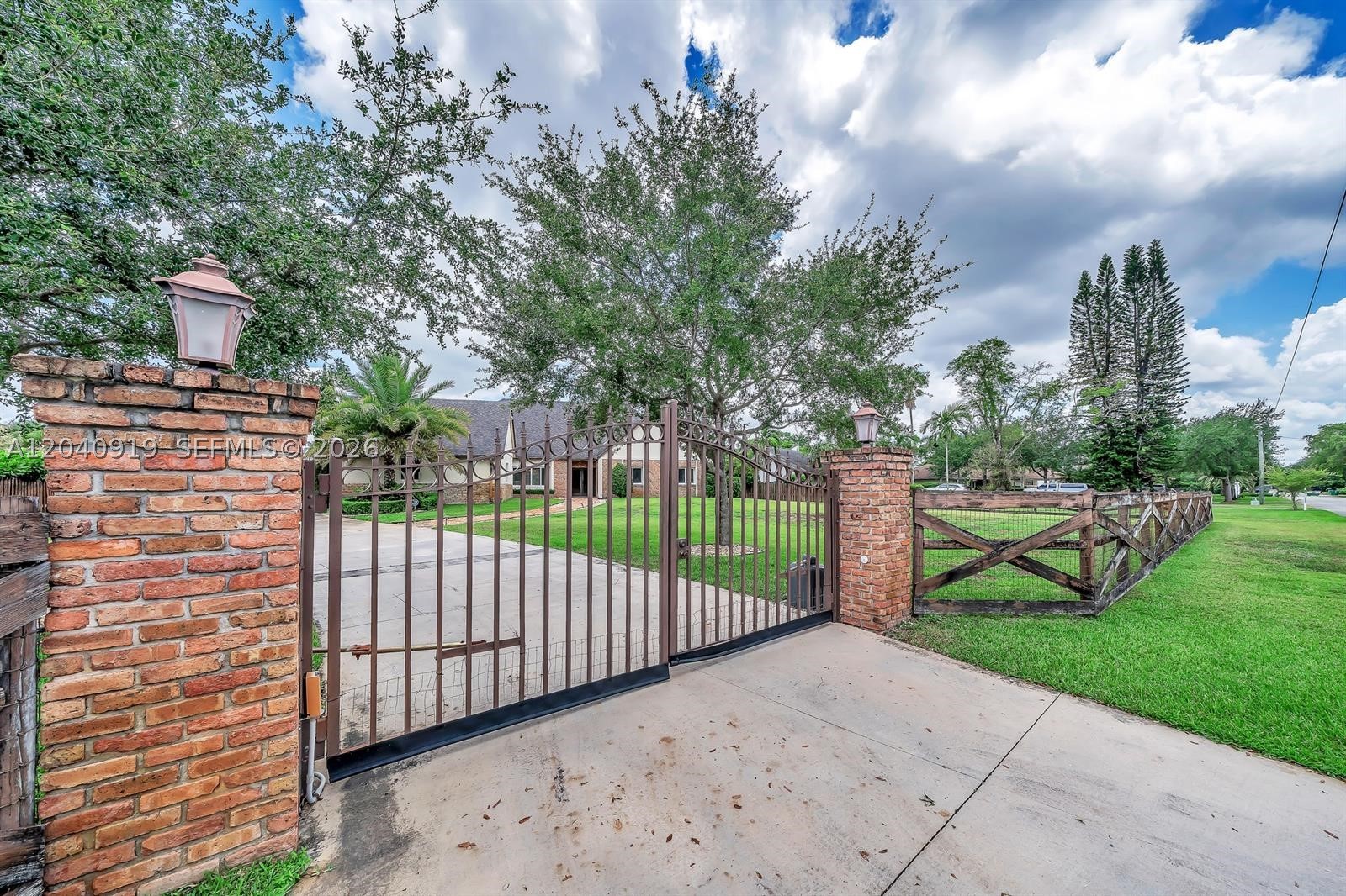 4920 SW 170th Ave #4920, Southwest Ranches FL 33331