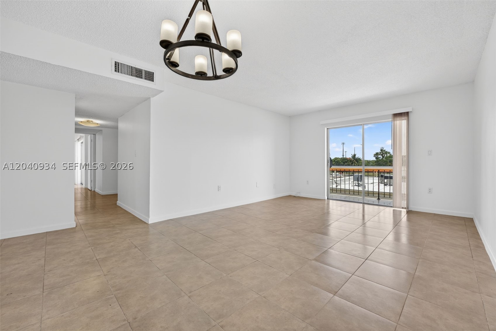 6780 W 2nd Ct #316, Hialeah FL 33012