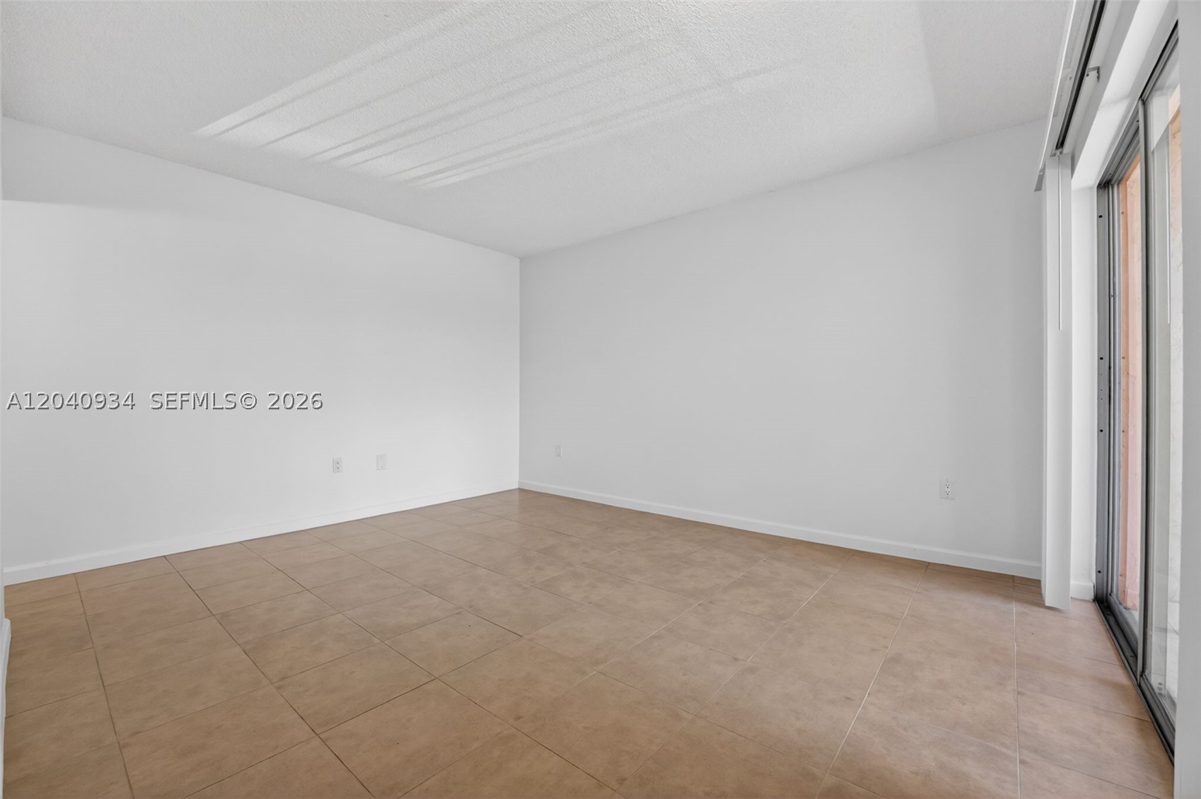 6780 W 2nd Ct #316, Hialeah FL 33012