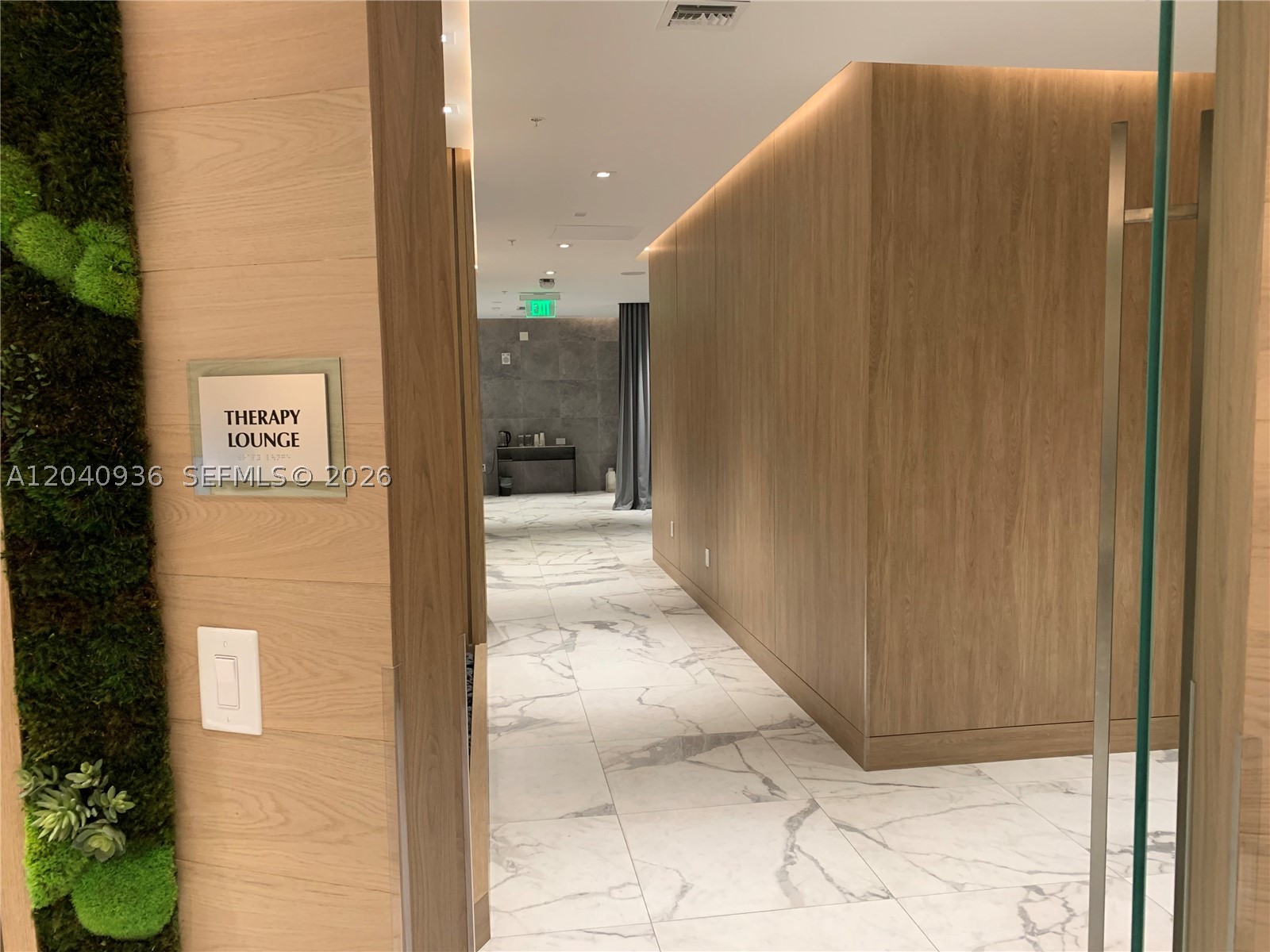 90 SW 3rd St #3610, Miami FL 33130