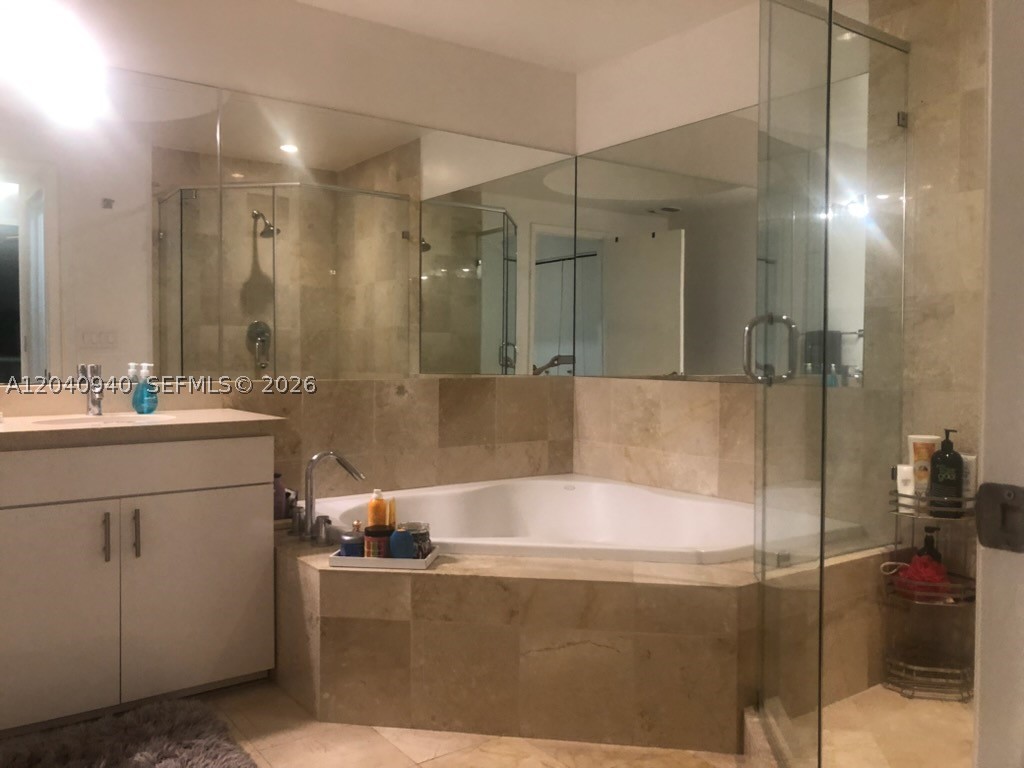 3131 NE 188th St #2-709, Aventura FL 33180