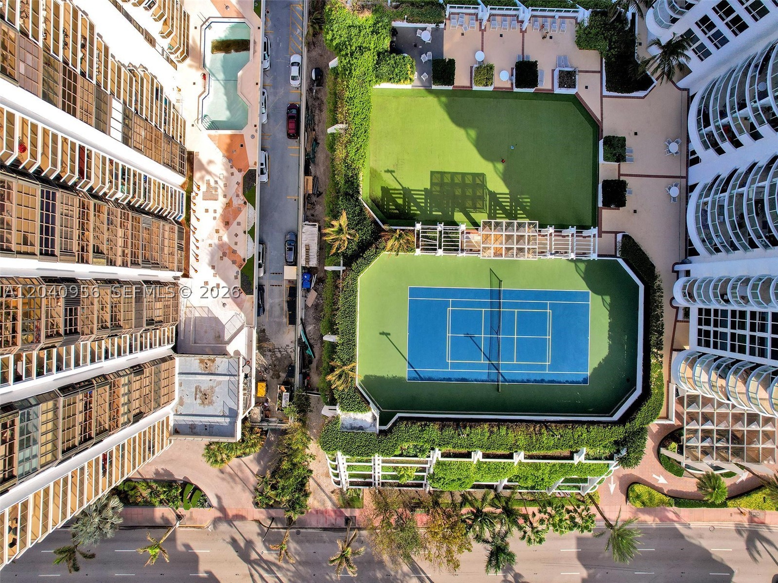 6365 Collins Ave #2407, Miami Beach FL 33141