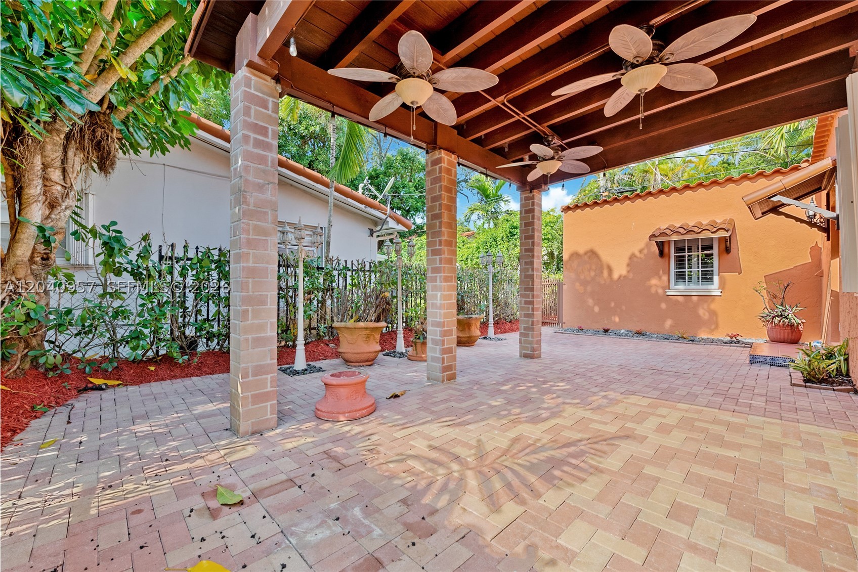 1110 Pizarro St #0, Coral Gables FL 33134