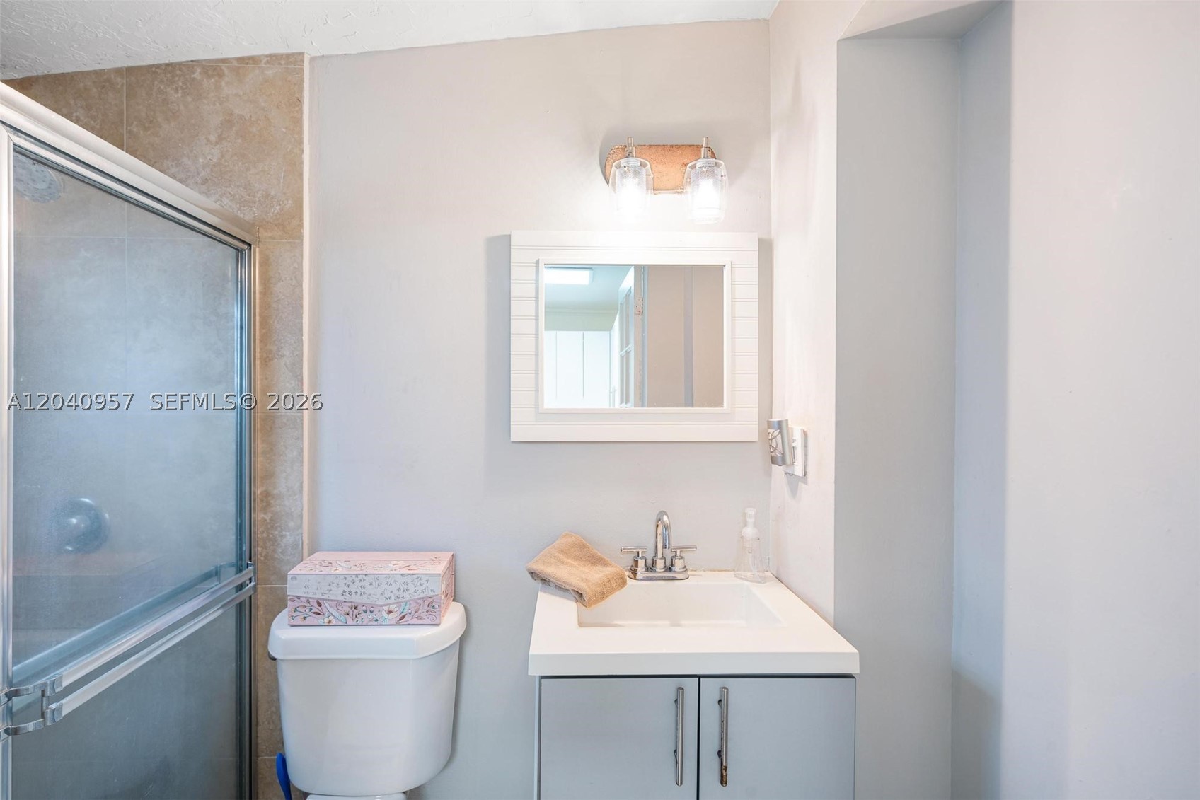 1110 Pizarro St #0, Coral Gables FL 33134