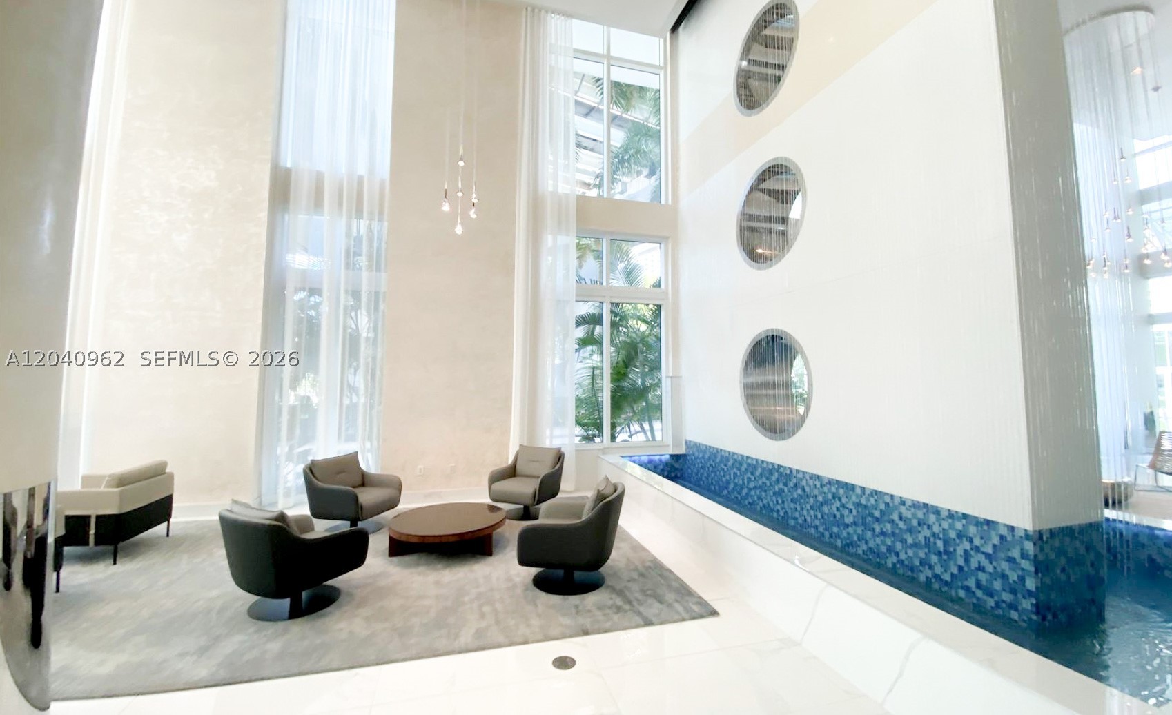 41 SE 5th St #1006, Miami FL 33131