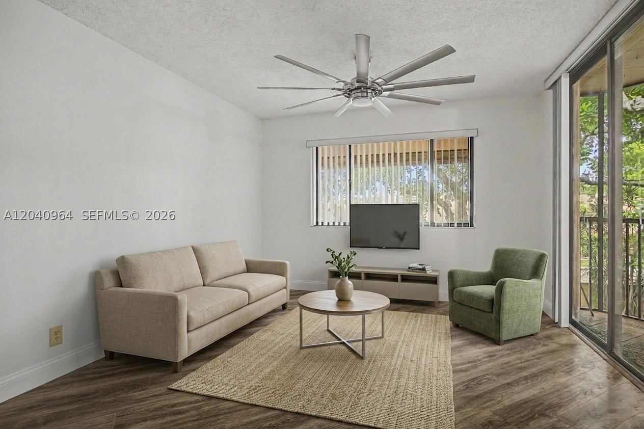 15575 N Miami Lakeway N #206, Miami Lakes FL 33014